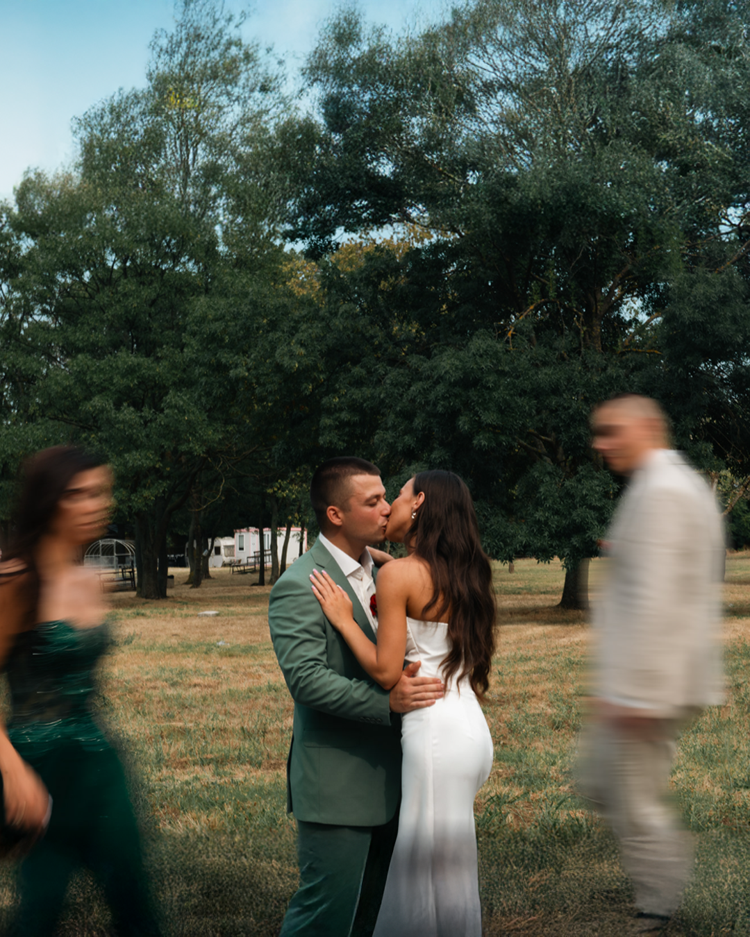 Тони и Любо